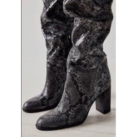 Free People X Vero Cuoio Dakota Over The Knee Snake Boots 6.5 NEW - Picture 3 of 4